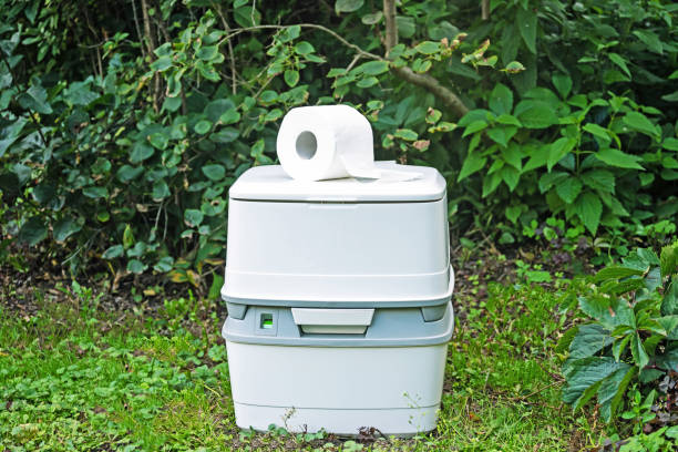 Best Portable restroom trailer rental  in Guthrie, OK