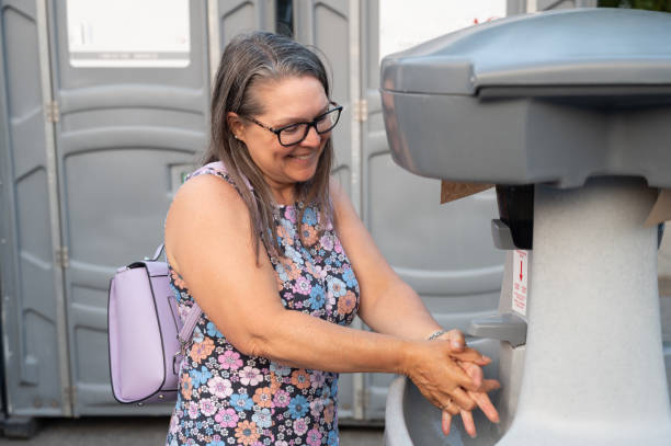Best Portable bathroom rental  in Guthrie, OK